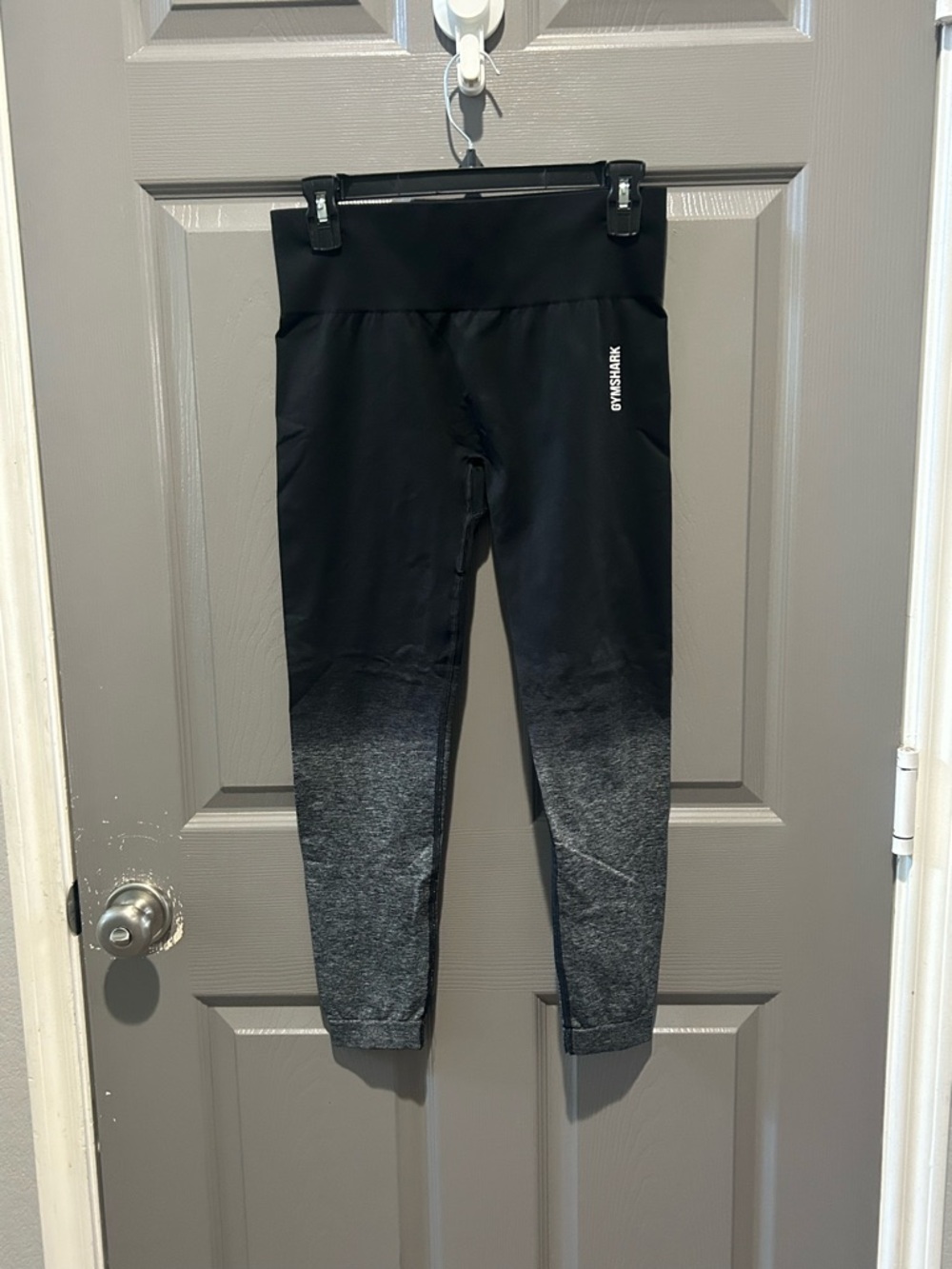 Gymshark Black to Heather Gray Ombre Leggings